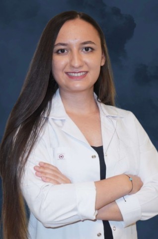Fizyoterapist  Zeynep Tozlu